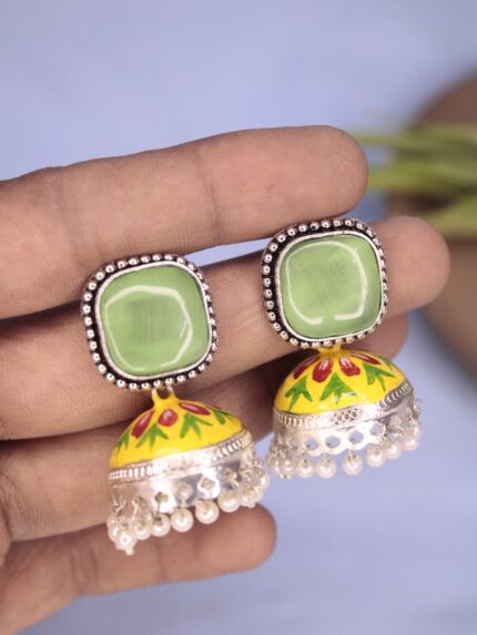 Elegant Contemporary Jewellery Piece 181